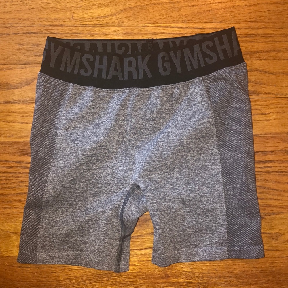 **SOLD** Gymshark Flex Shorts